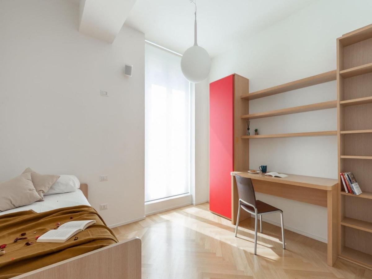 The Best Rent - Spacious Three-Bedroom Apartment With Terrace Milano Exterior foto