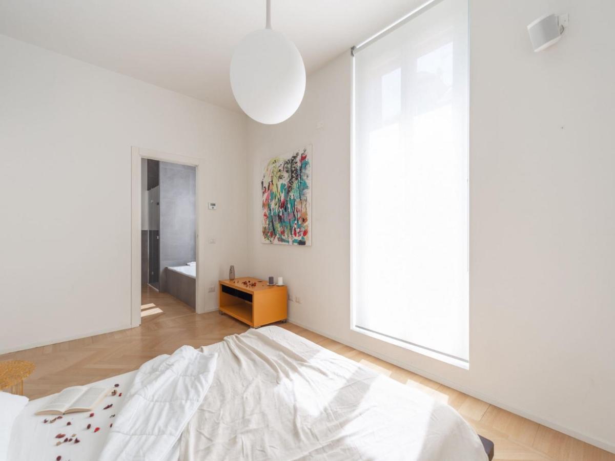 The Best Rent - Spacious Three-Bedroom Apartment With Terrace Milano Exterior foto